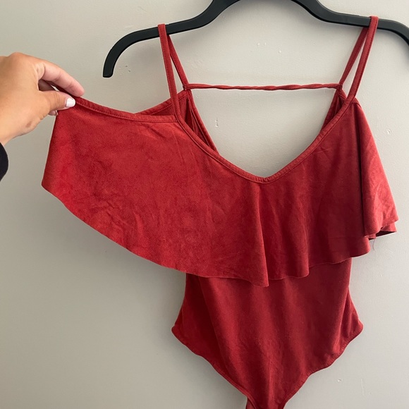 Velvet body suit! - Picture 3 of 4